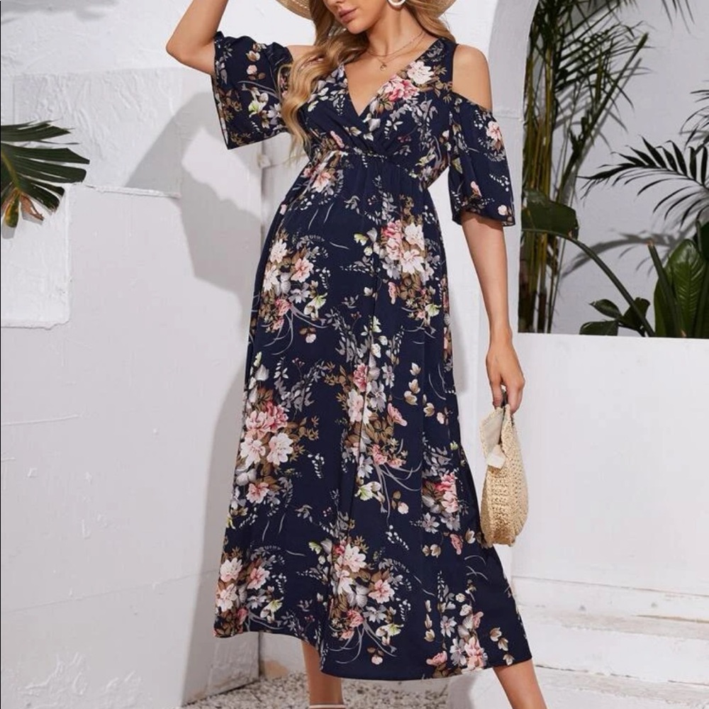 Maternity dress